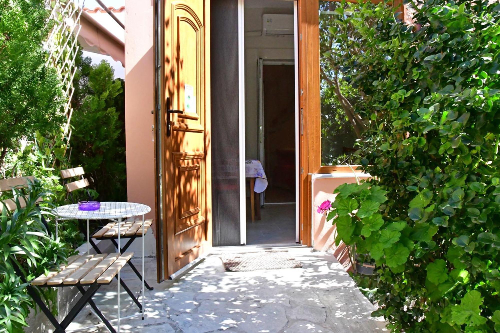 Kalokenti Studios Aegina Buitenkant foto