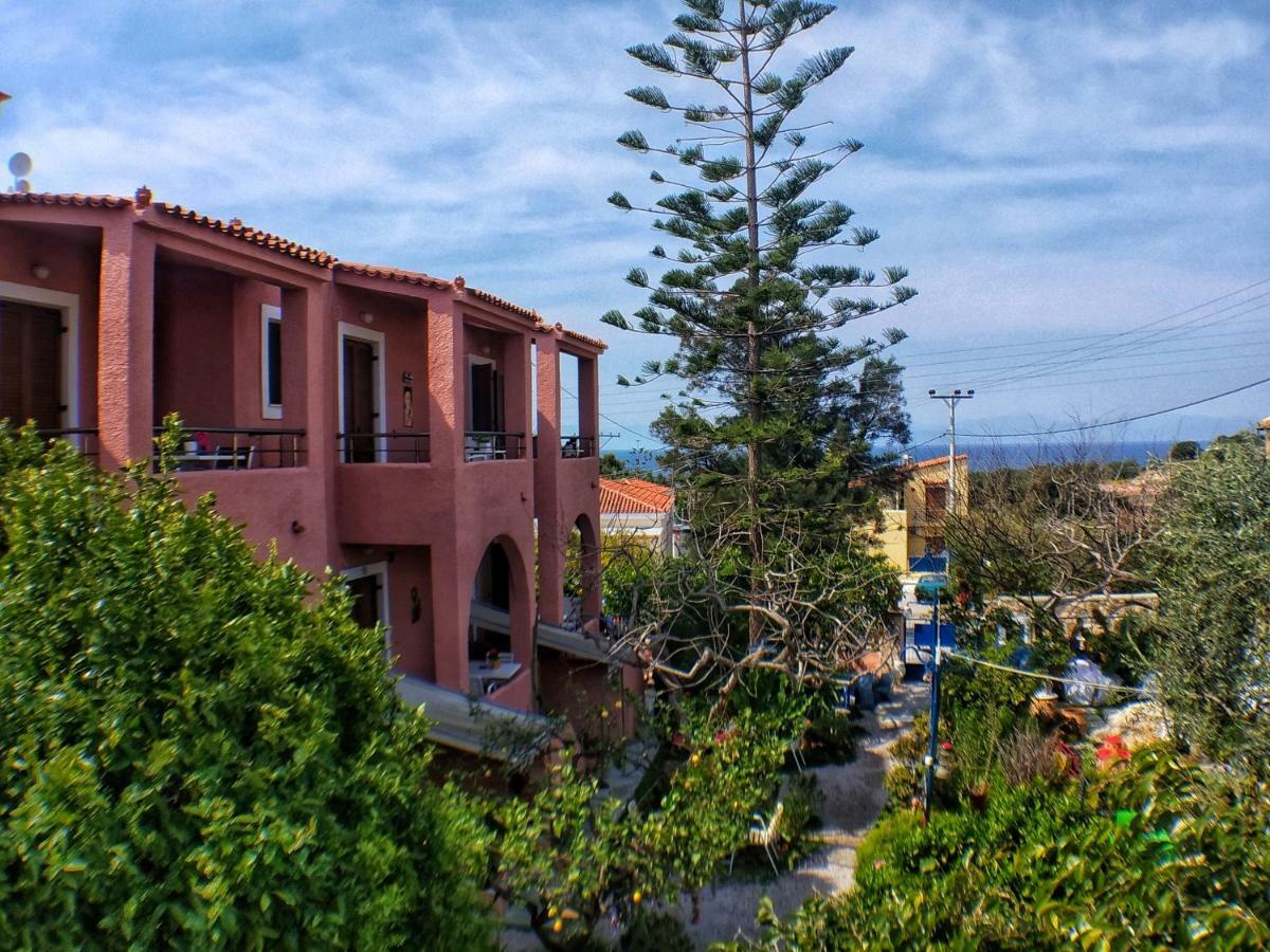 Kalokenti Studios Aegina Buitenkant foto